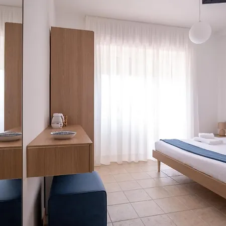 Nautika Guest house *