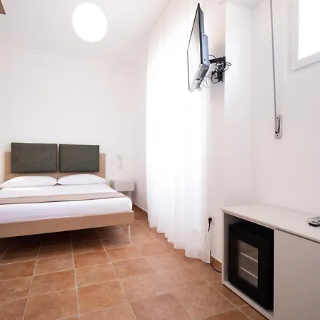 ゲストハウス Nautika