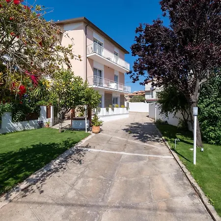 بيت ضيافة Nautika 3*