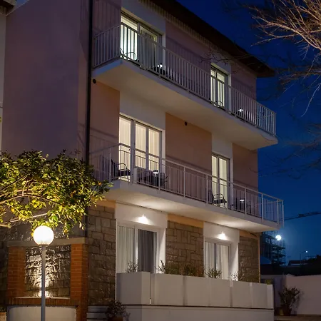 Nautika 3* ألغيرو