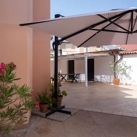 Nautika ゲストハウス アルゲーロ