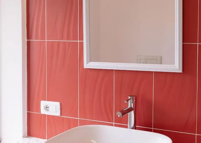 Nautika 3* אלגהרו