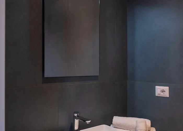 Nautika בית הארחה 3*