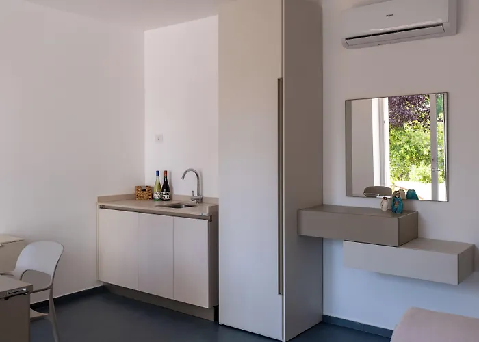 בית הארחה Nautika 3*